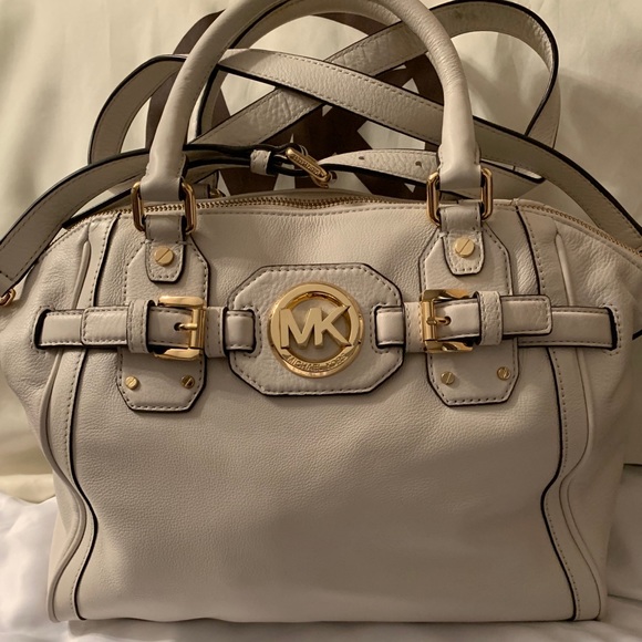 Michael Kors Handbag - Picture 2 of 4
